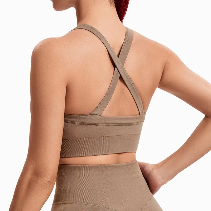 Matte Scoop Yoga Bra